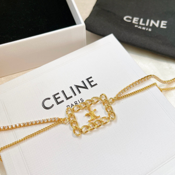 Ce**e necklace