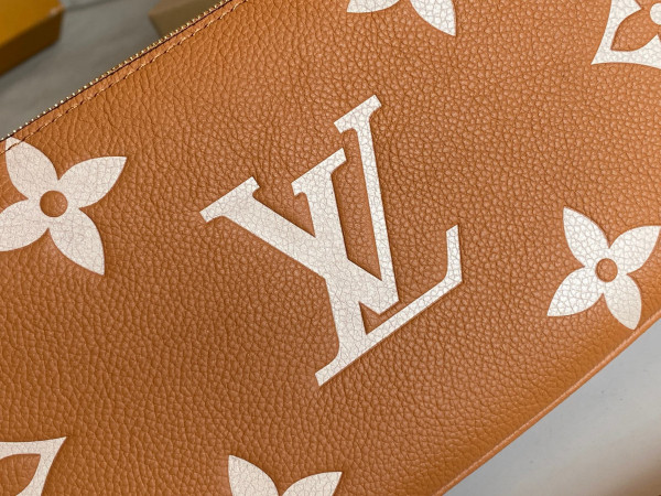 l**is V*t*n multi pochette accessoires