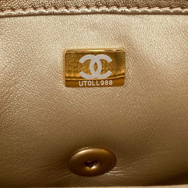 CL SMALL FLAP BAG