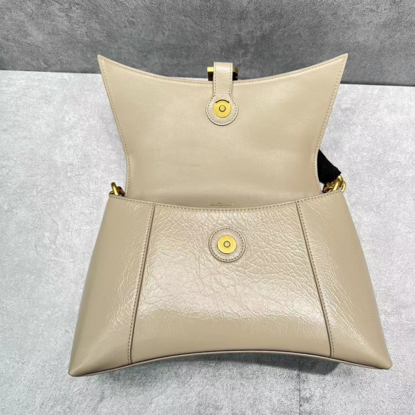 Ba*len*cia*ga downtown small shoulder bag with chain