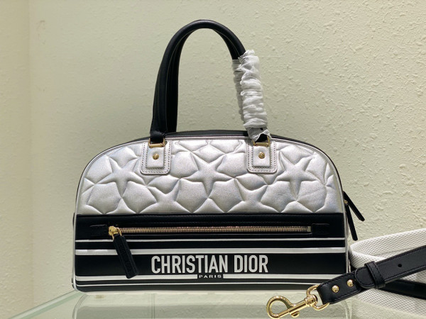 D*or medium vibe zip bowling bag