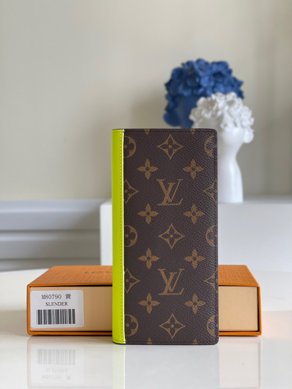 l**is V*t*n brazza wallet