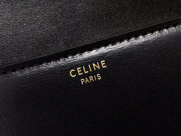 Ce**e triomphe shoulder bag