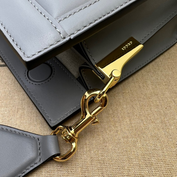 G*u*i gg matelassé leather shoulder bag