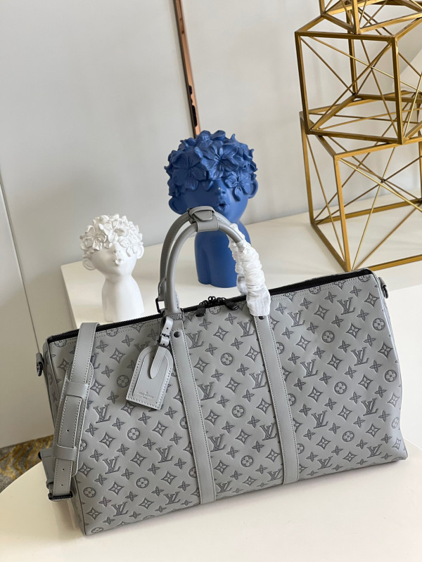 l**is V*t*n keepall 50b