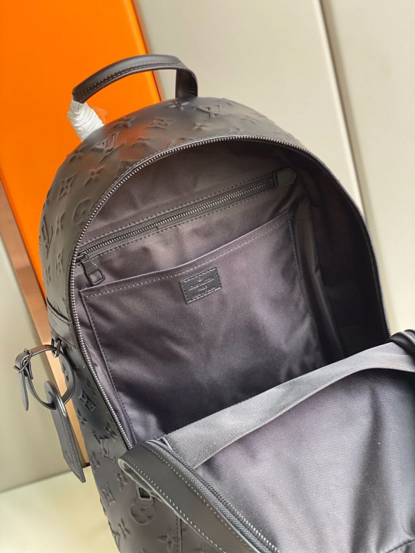 l**is V*t*n armand backpack