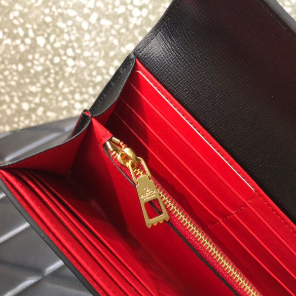 VALENTINO ROCKSTUD WALLET