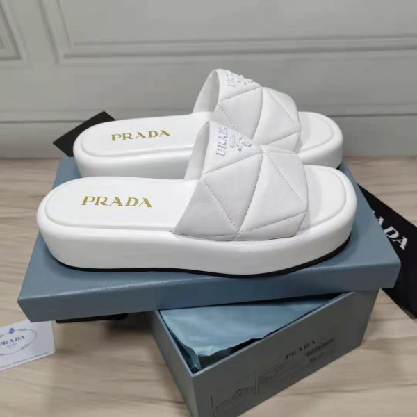 Pra*a nappa leather slides