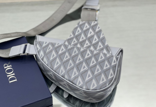 D*or saddle bag