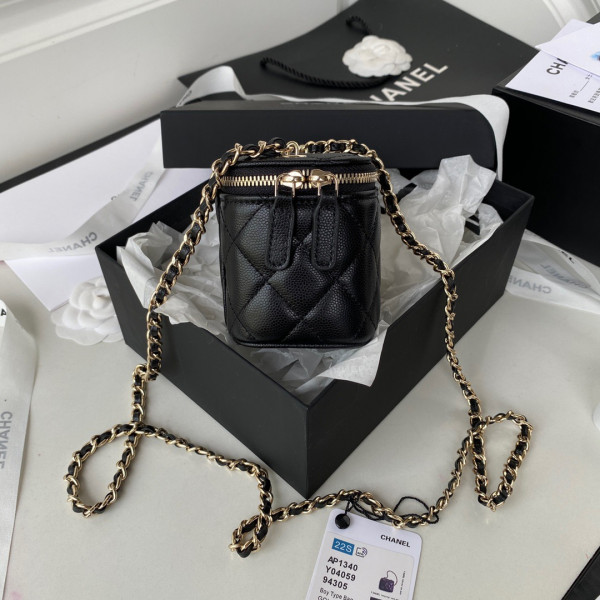 CL SMALL VANITY WITH CHAIN
