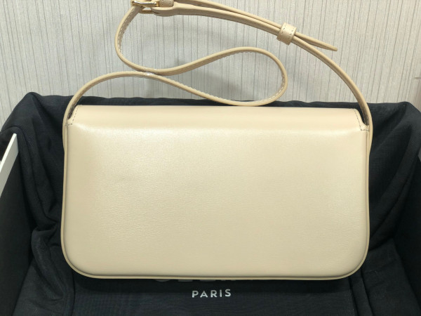 Ce**e triomphe shoulder bag