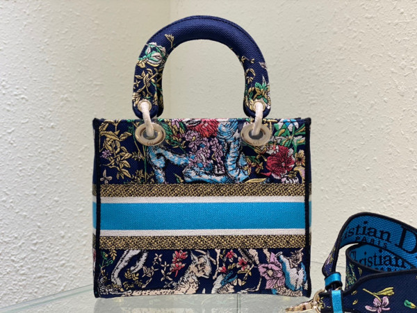 D*or medium lady d-lite bag