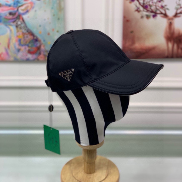 Pra*a hat