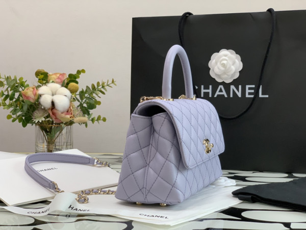 CL FLAP BAG WITH TOP HANDLE