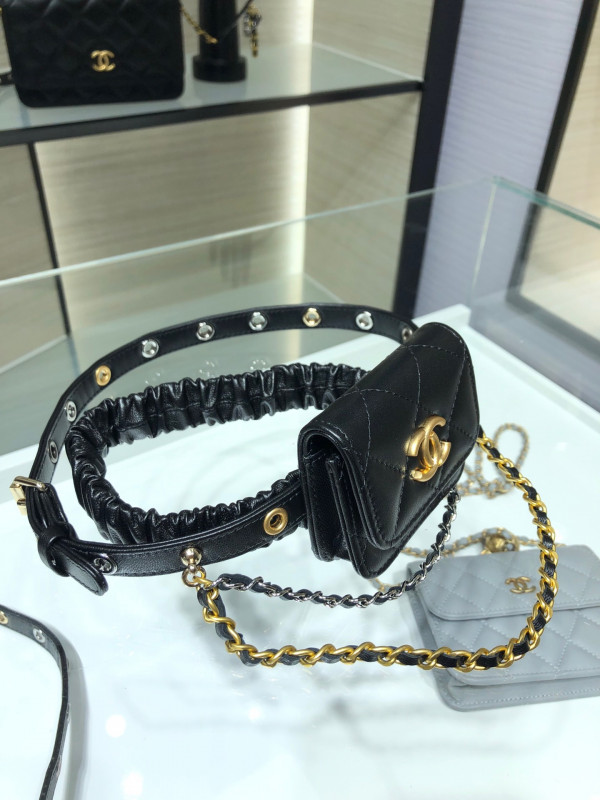 CL AIRPODS CASE