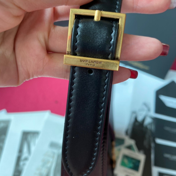 YSL LE 5 À 7 HOBO BAG