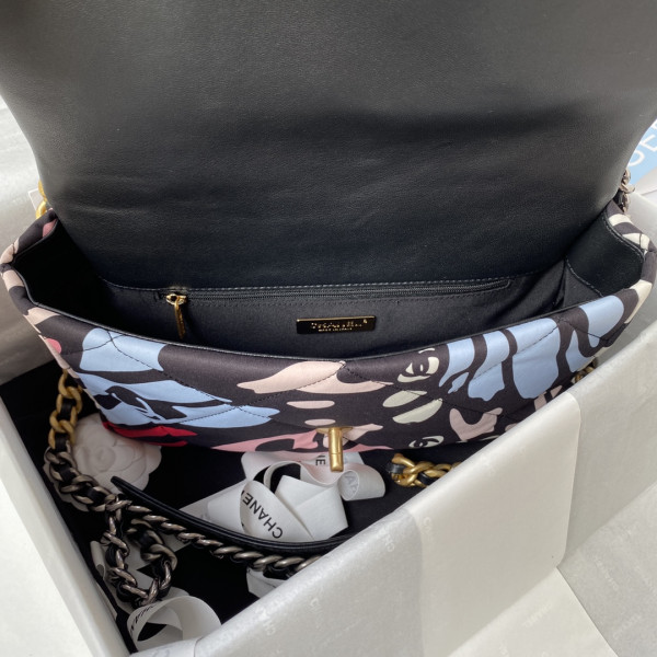 CL 19 FLAP BAG
