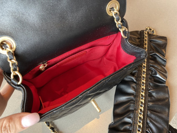 CL FLAP BAG
