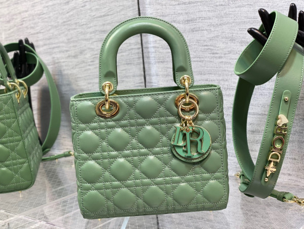 lady D*or small-20-16.5-8cm