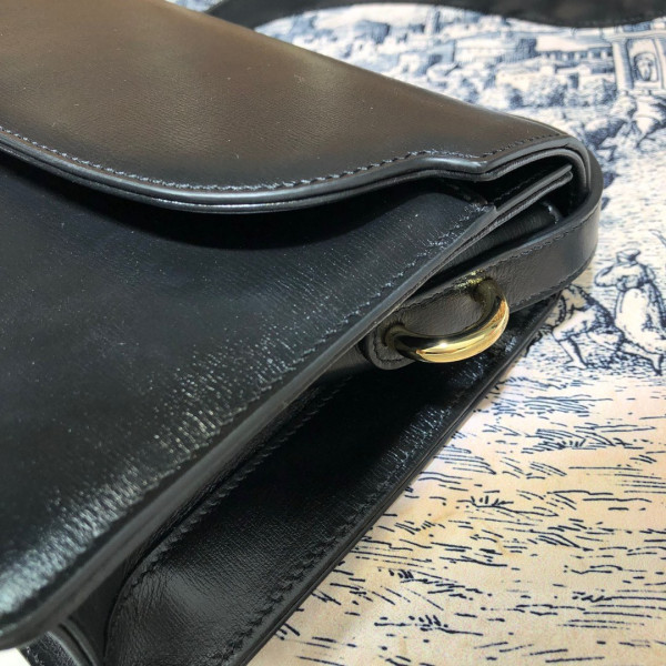 G*u*i ring shoulder bag