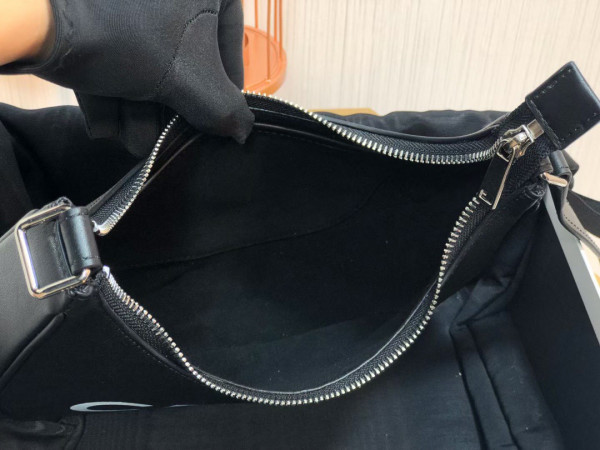 Ce**e ava bag