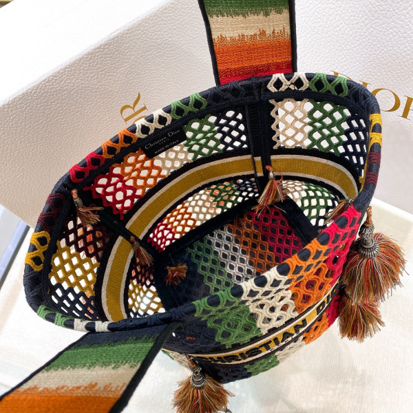 D*or d-bubble bucket bag