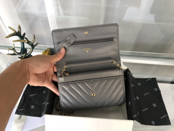 CL Flap Bag Lambskin With Gold / Silver Hardware