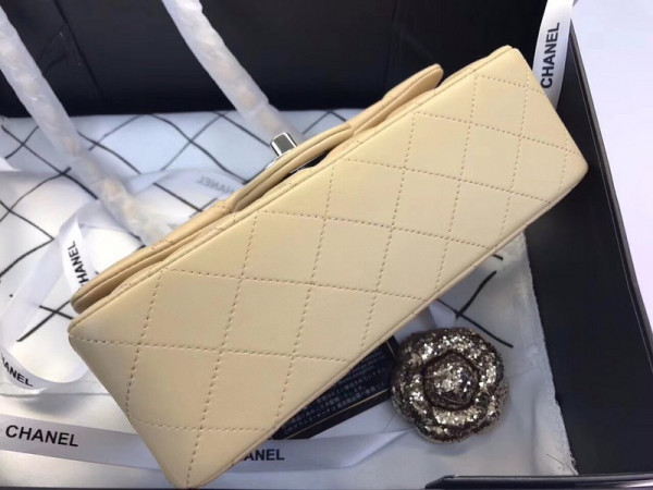CL Flap Bag Lambskin 20CM
