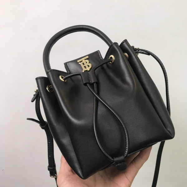 B**rry bmonogram motif leather bucket bag