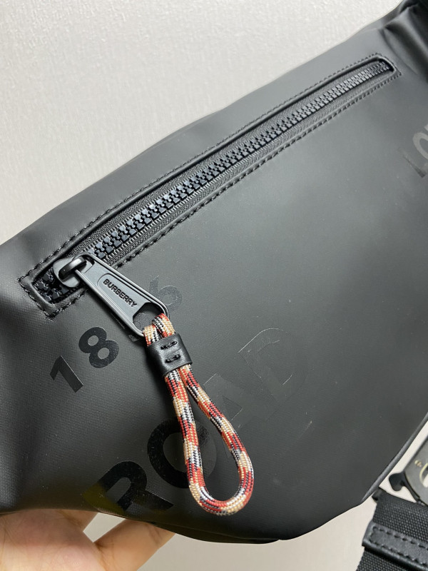 B**rry bum bag