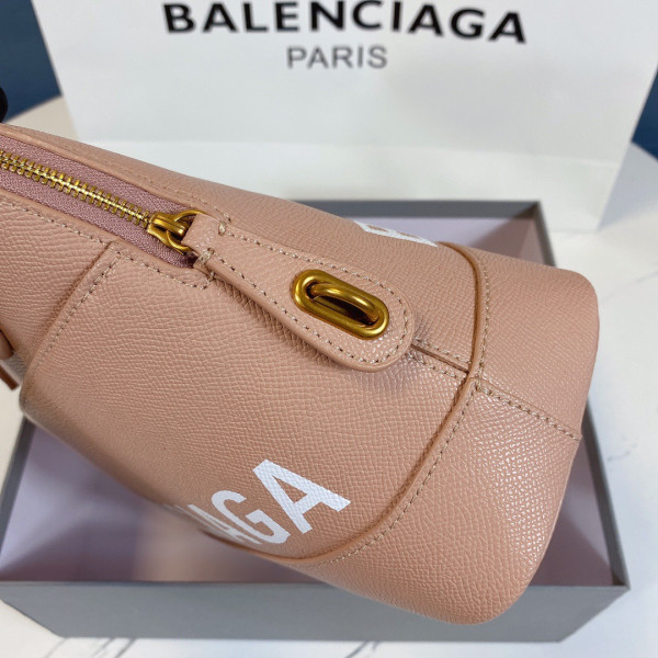 Ba*len*cia*ga ville top handle s