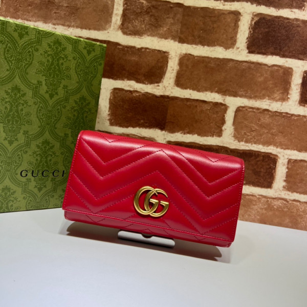 G*u*i gg marmont wallet