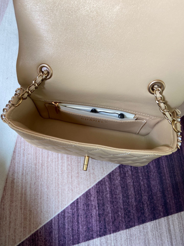 CL FLAP BAG
