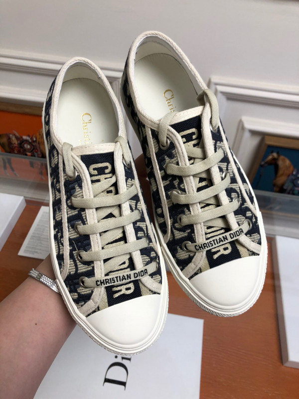 D*or b23 sneaker