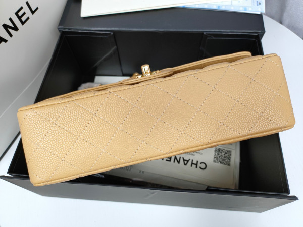 CL CLASSIC HANDBAG