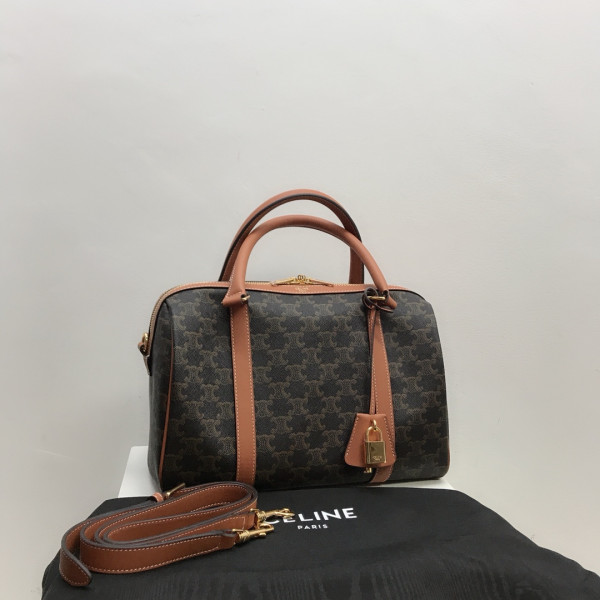 Ce**e boston bag in triomphe canvas