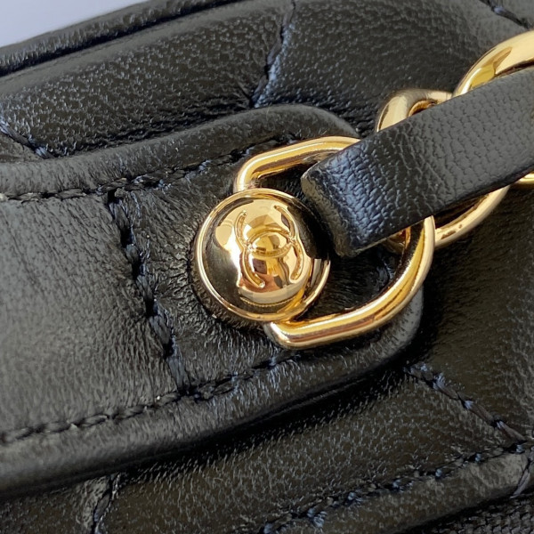 CL VANITY CASE