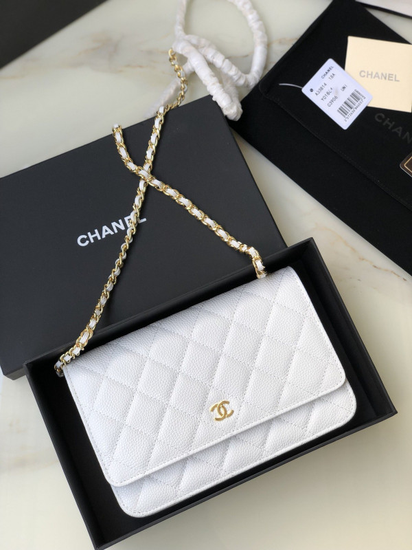 CL CHAIN WALLET CAVIAR