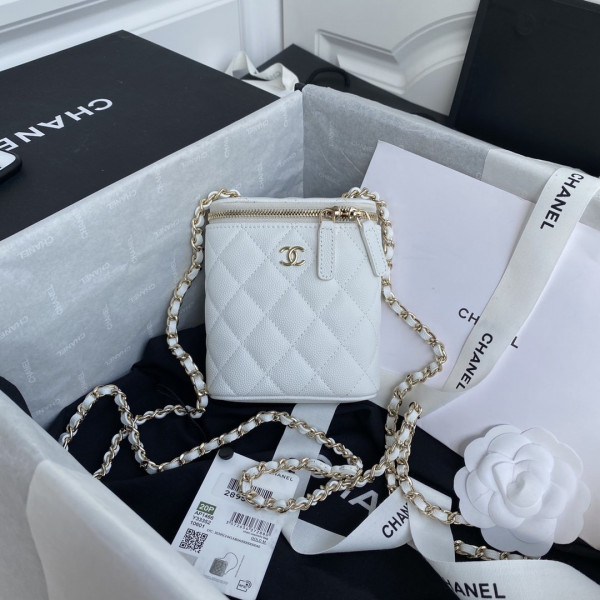 CL VANITY CASE
