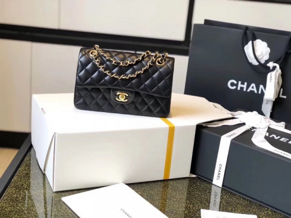 CL FLAP BAG 23CM