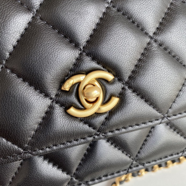 CL CHAIN WALLET