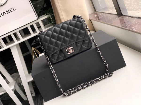 CL FLAP BAG 17CM