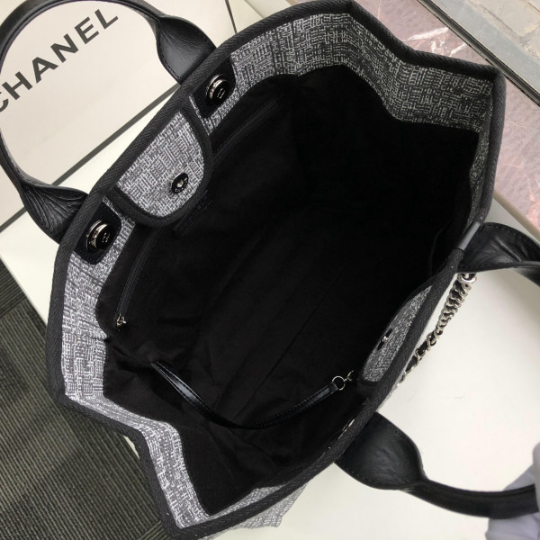 CL TOTE BAG