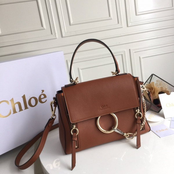 CHLOÉ FAYE DAY
