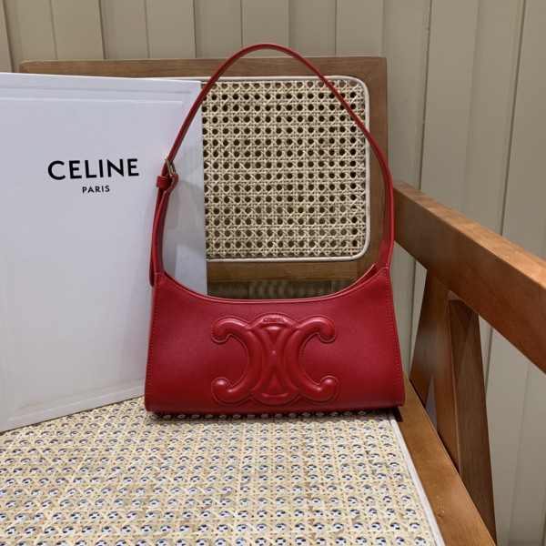 Ce**e shoulder bag cuir triomphe