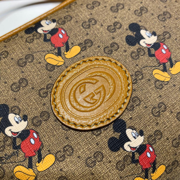 disney x G*u*i gg shoulder bag