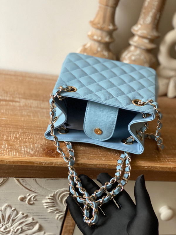 CL BUCKET BAG