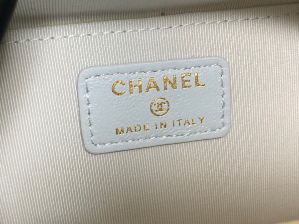 CL VANITY CASE
