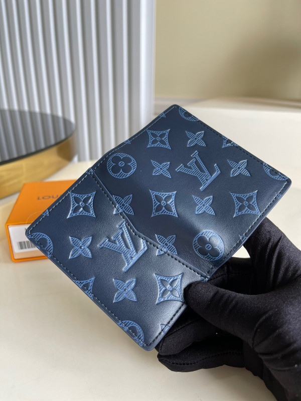 l**is V*t*n pocket organizer