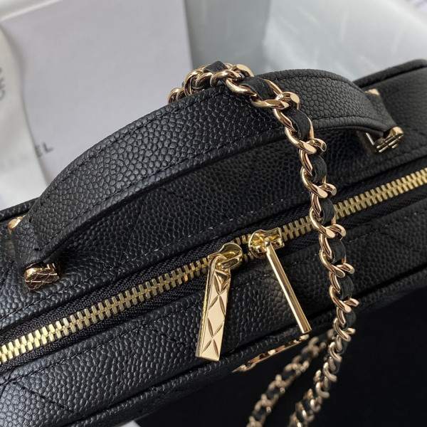 CL VANITY CASE